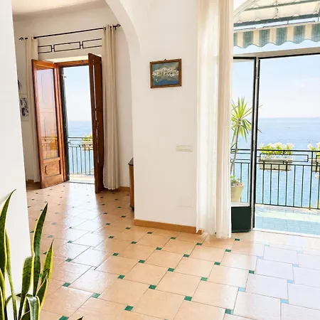 Lejlighed Positano's Flats *